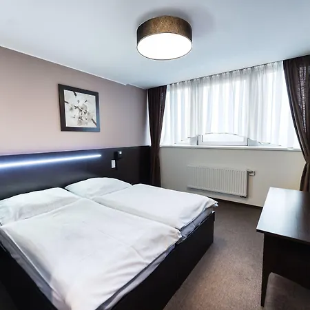 Hotell Interhotel Tatra Kopřivnice